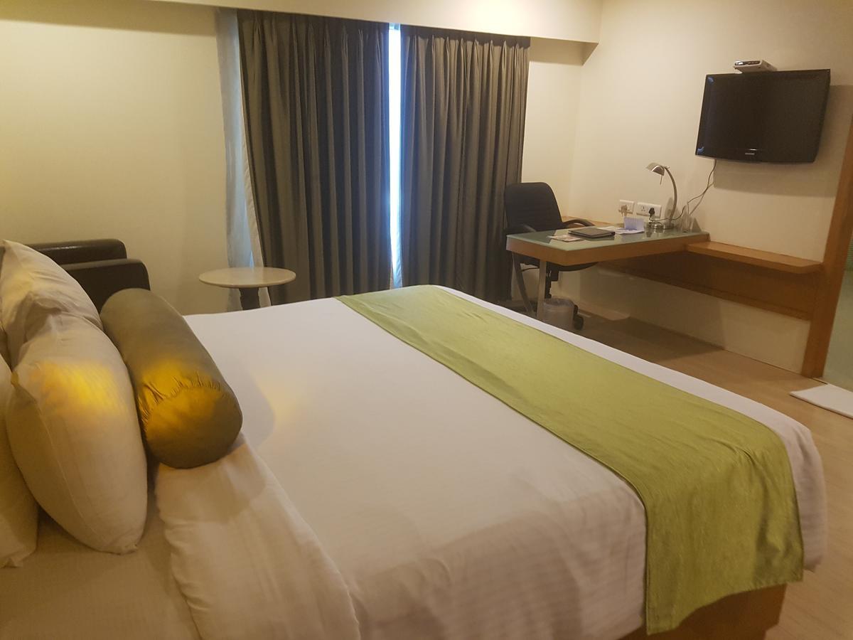 Peerless Hotel Hyderabad Luaran gambar