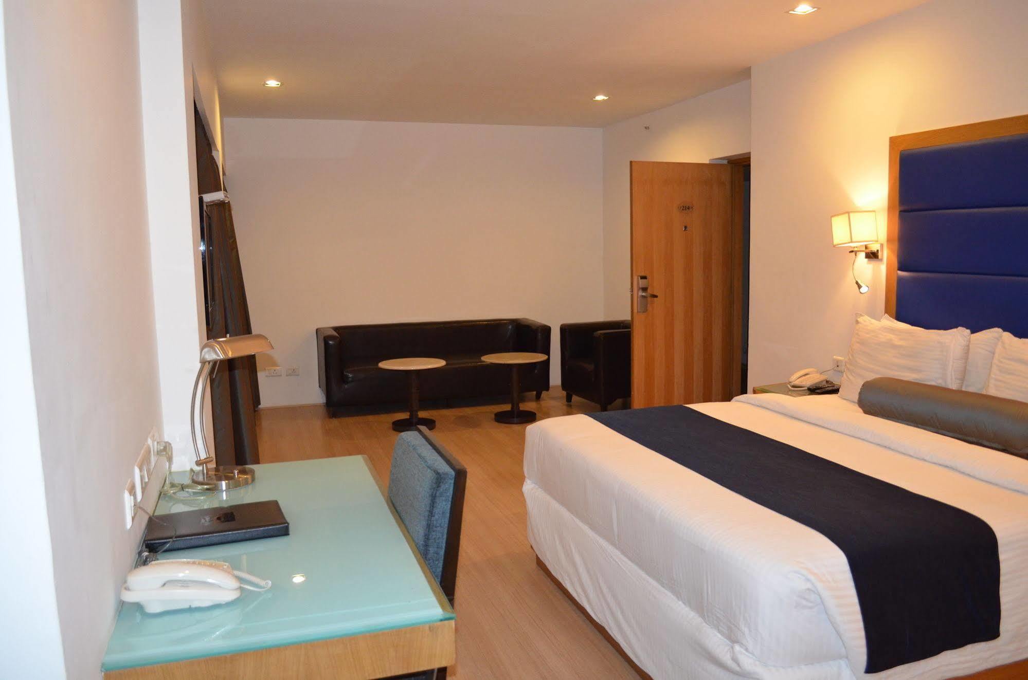 Peerless Hotel Hyderabad Luaran gambar
